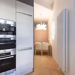 Luxury Apartment On Old Town Square