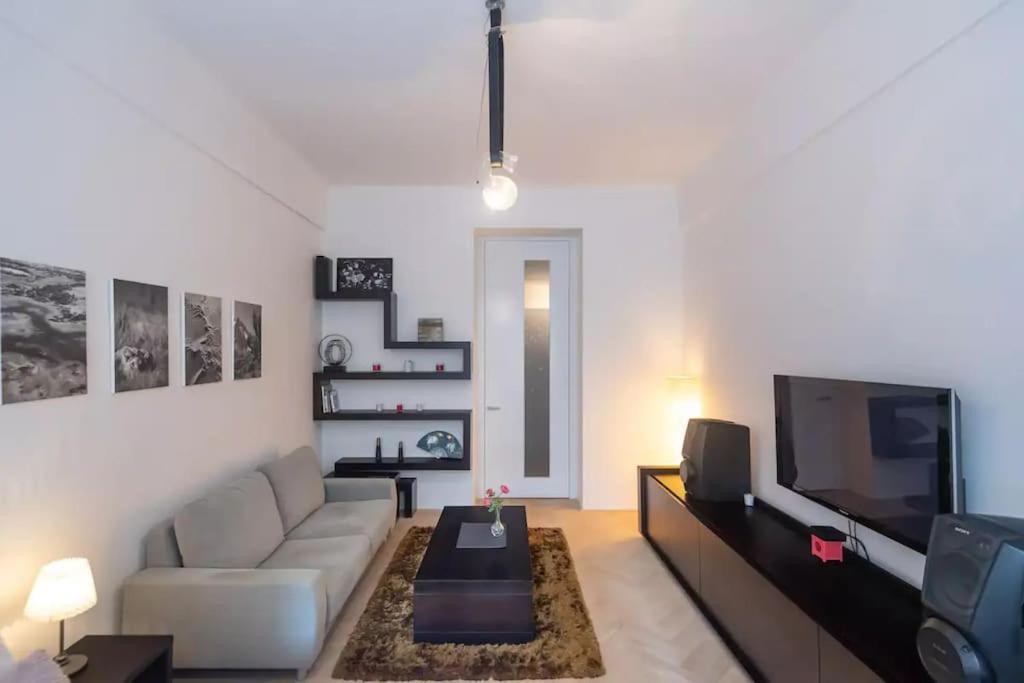 Luxury Apartment On Old Town Square Apartment Prague
