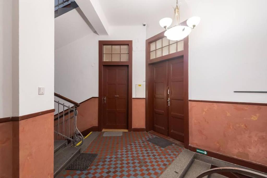 Apartment Luxury Apartment On Old Town Square *